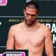 Brian Ortega passa pela balança no UFC 303
